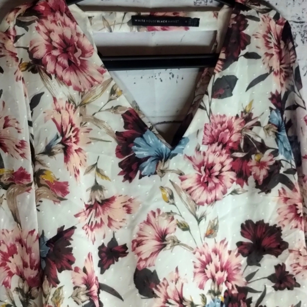 White House Black Market Pink and White Ruffled Wrap Blouse SZ8. Beautiful.